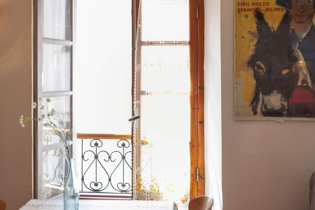 Sunny 1-Bed Apartment In Lovely Mountain Village La Brigue Eksteriør bilde