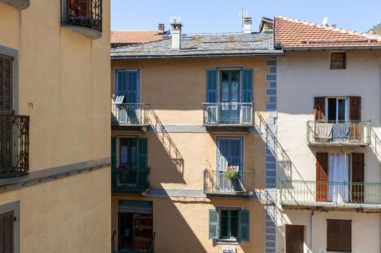 Sunny 1-Bed Apartment In Lovely Mountain Village La Brigue Eksteriør bilde