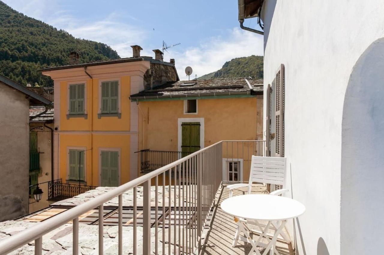Sunny 1-Bed Apartment In Lovely Mountain Village La Brigue Eksteriør bilde