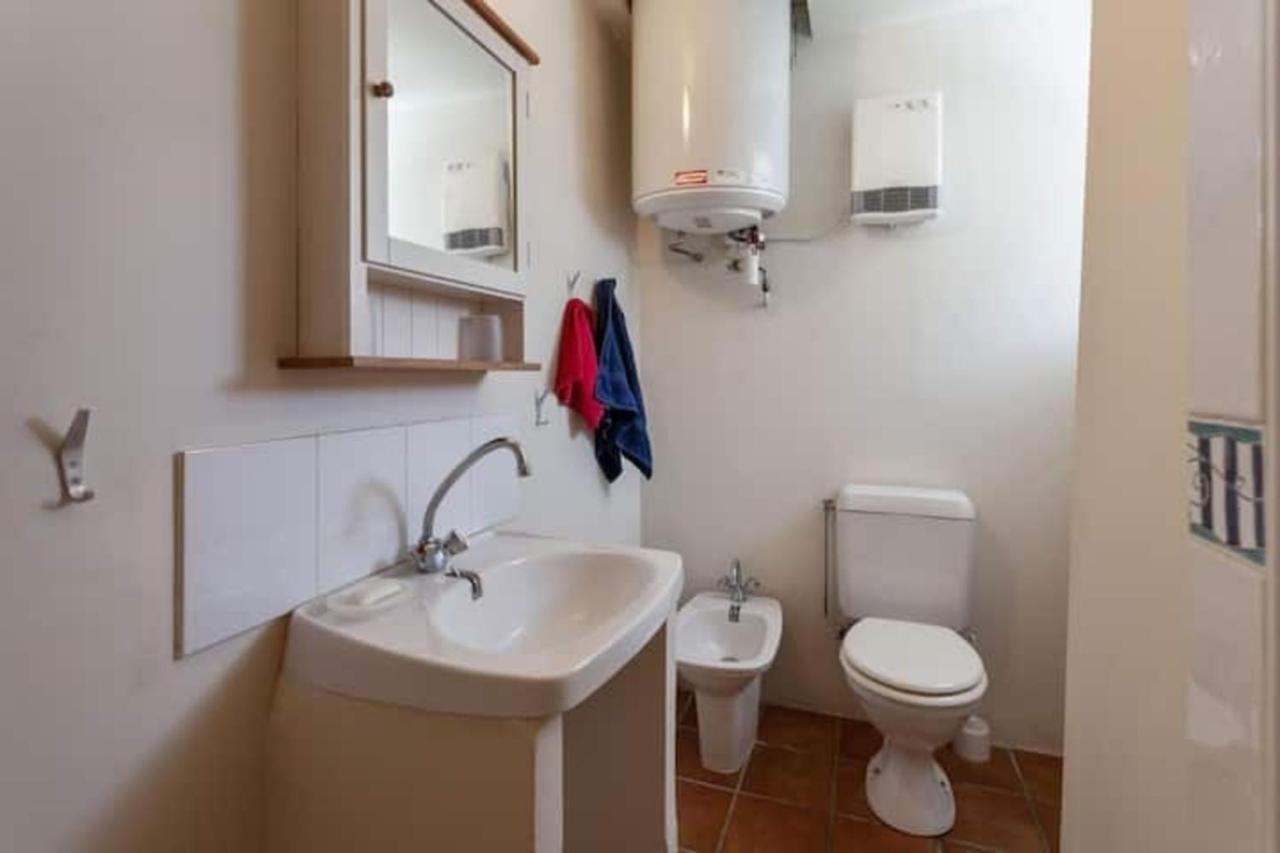 Sunny 1-Bed Apartment In Lovely Mountain Village La Brigue Eksteriør bilde